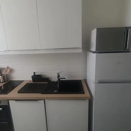 T2 Moderne ,design, Neuf, Climatise Avec Piscine Apartament